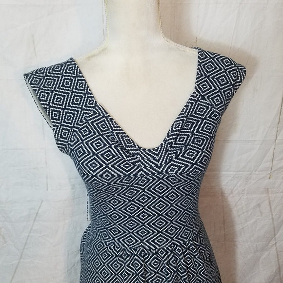 Anthropology Postmark Matilde fit & flare cross back diamond print dress - Picture 8 of 15